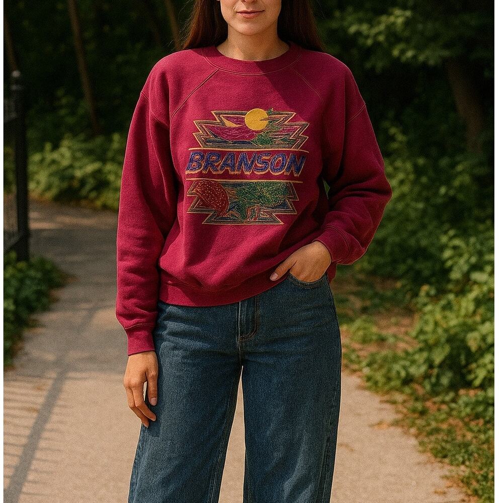 Vintage 90s Red Branson Missouri Ozark Mountains Sweatshirt Small Retro Tourist